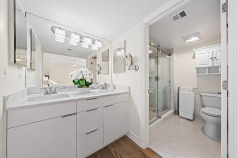 513 Oak Harbour Drive, Juno Beach FL - photo 13 of 39