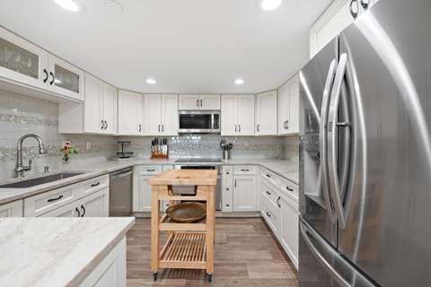 513 Oak Harbour Drive, Juno Beach FL - photo 6 of 39