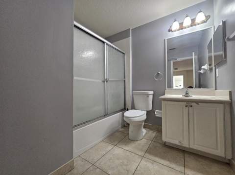 1919 Newport Isles Boulevard, Port St. Lucie FL - photo 15 of 36