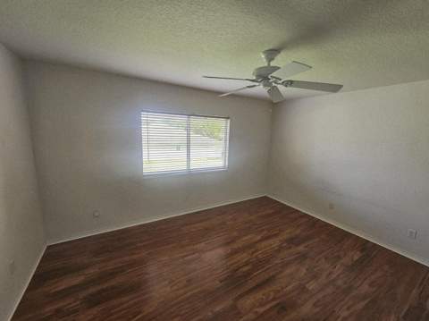 1919 Newport Isles Boulevard, Port St. Lucie FL - photo 21 of 36