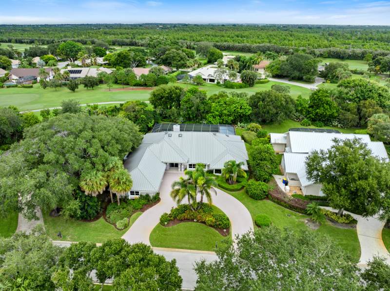 3 bedroom Single Family Residence at 5883 SE Glen Eagle Way, Mariner Sands, Stuart — photo 2
