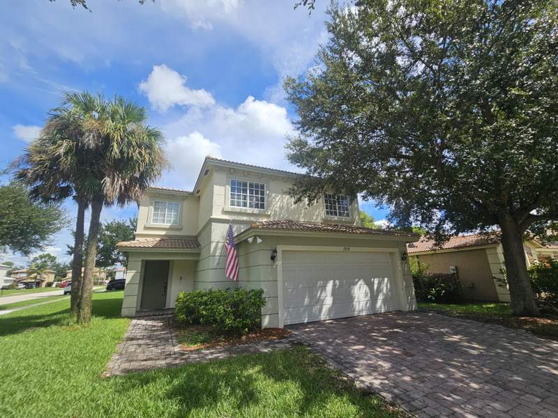 4 bedroom Single Family Residence at 1919 Newport Isles Boulevard, First Replat Of Portofino Isles, Port St. Lucie — photo 2