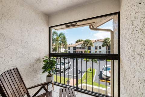 9711 Pavarotti Terrace #202, Boynton Beach FL - photo 15 of 47