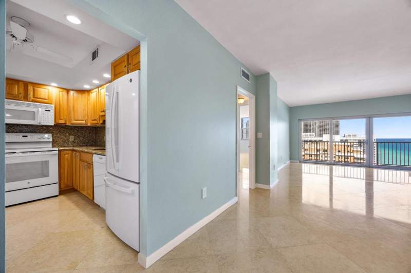 1 bedroom Condominium at 1950 S Ocean Drive #Phb, Hemispheres Condo, Hallandale Beach — photo 5