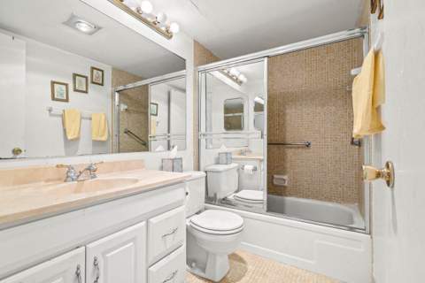 105 Brighton C, Boca Raton FL - photo 15 of 23