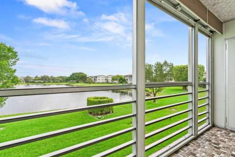 105 Brighton C, Boca Raton FL - photo 21 of 23