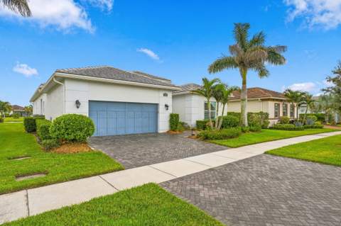 8711 SW Flutto Way, Port St. Lucie FL - photo 6 of 98