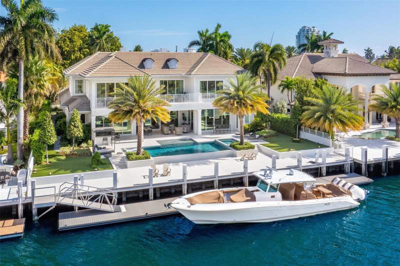 6 bedroom Single Family Residence at 2520 Del Lago Drive, Del Lago Isle, Fort Lauderdale — photo 5
