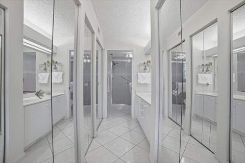 7501 Fairfax Drive, Tamarac FL - photo 24 of 39