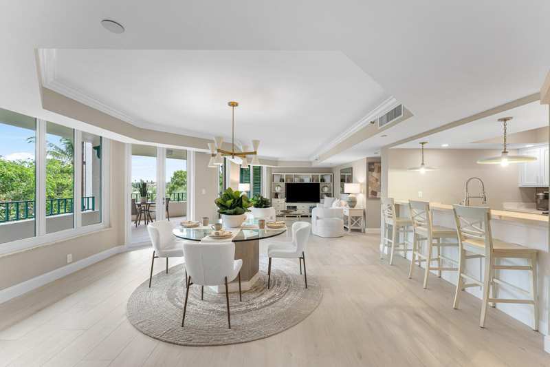2 bedroom Condominium at 100 SE 5th Avenue #404, Mizner Court Condo, Boca Raton — photo 1