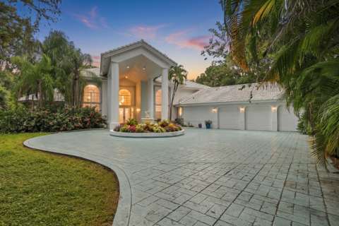 5386 NW 77Th Terrace, pool for sale in Coral Springs