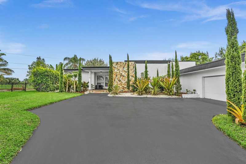 5 bedroom Single Family Residence at 3210 Medinah Circle, Palm Beach Natl Golf And Country Club , Lake Worth — photo 1