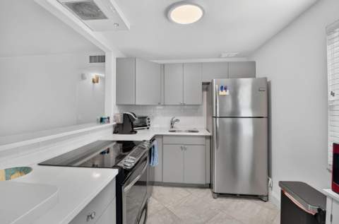 390 Normandy I, Delray Beach FL - photo 10 of 81