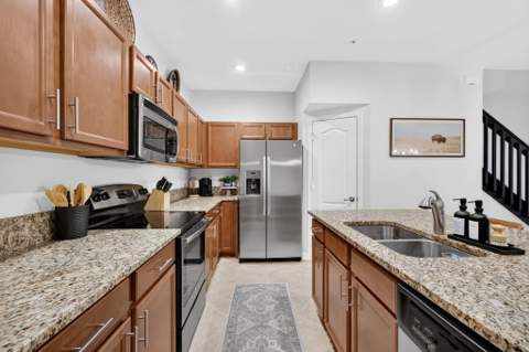 9523 SW Merlin Court, Stuart FL - photo 17 of 46