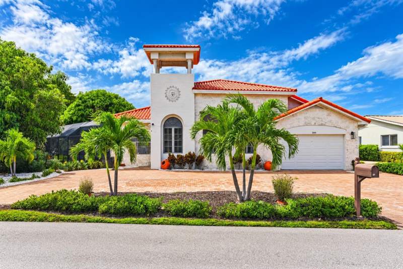 3 bedroom Single Family Residence at 3901 NE 23rd Terrace, Venetian Isles 2nd Sec, Lighthouse Point — photo 3