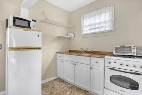 5014 Spruce Avenue, West Palm Beach FL - photo 20 of 35
