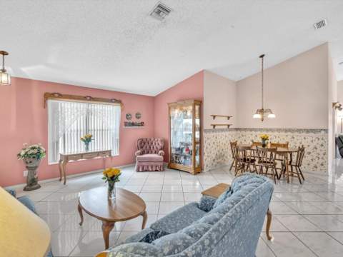 12535 SW 7th Place, Davie FL - photo 8 of 53