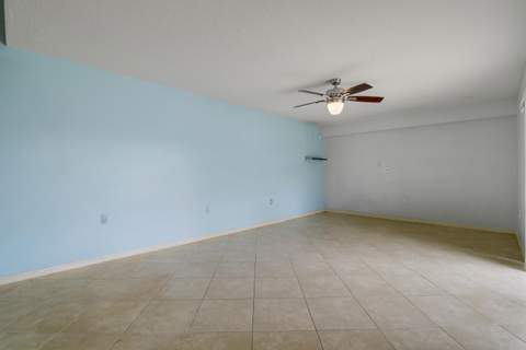 2218 22nd Way, West Palm Beach FL - photo 13 of 31
