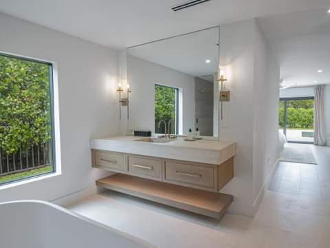 4909 Pineview Circle, Delray Beach FL - photo 24 of 36
