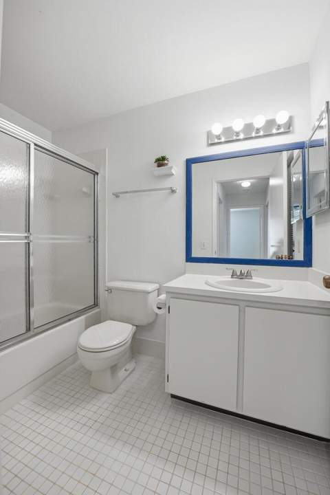 14898 Wedgefield Drive #208, Delray Beach FL - photo 14 of 22