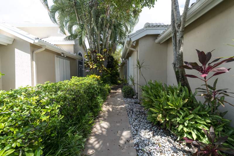 3 bedroom Condominium at 6113 Greenspointe Drive #10, Greenspointe Condo, Boynton Beach — photo 2