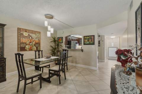 811 S Hollybrook Drive #202, Pembroke Pines FL - photo 10 of 51