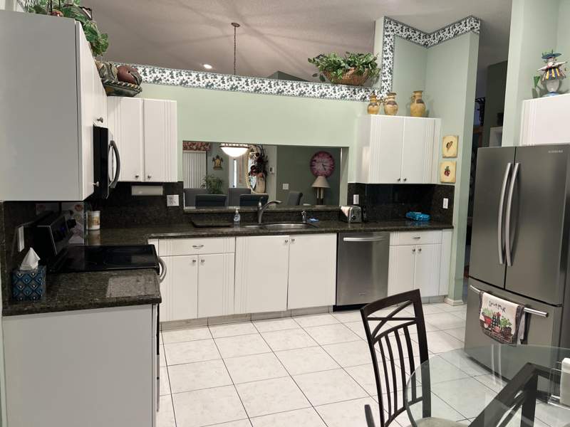 2 bedroom Condominium at 9632 Sills Drive #204, Sun Valley East Condo, Boynton Beach — photo 2