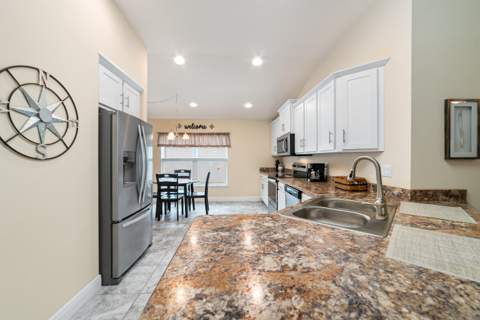 873 NE Whistling Duck Way, Port St. Lucie FL - photo 11 of 36