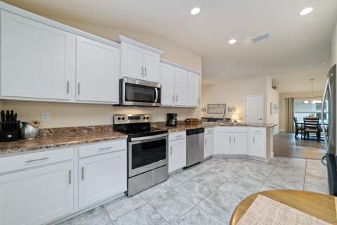 873 NE Whistling Duck Way, Port St. Lucie FL - photo 13 of 36