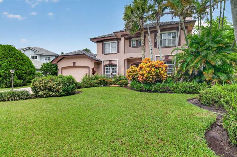 4 bedroom Single Family Residence at 2735 Windham Court, Andover Sec 2, Delray Beach — photo 2