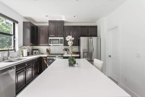 4511 E Aqua Bella Lane, Dania Beach FL - photo 24 of 30