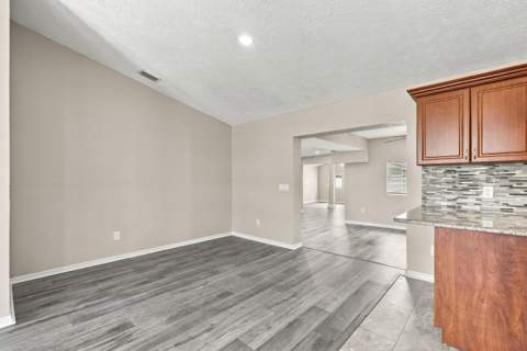 680 SW Colleen Avenue, Port St. Lucie FL - photo 14 of 48