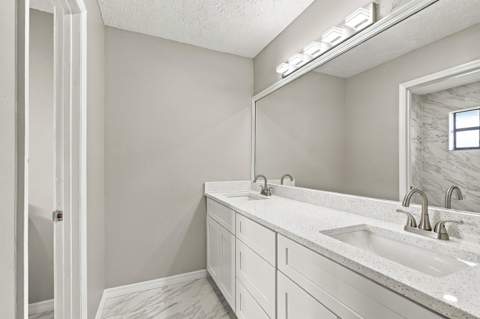 680 SW Colleen Avenue, Port St. Lucie FL - photo 22 of 48
