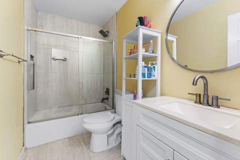 1595 Woodbridge Lakes Circle, West Palm Beach FL - photo 12 of 16