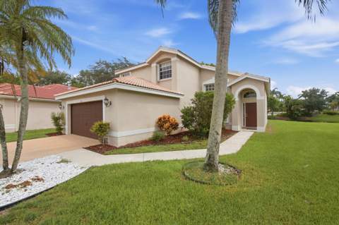 8132 Mystic Harbor Circle, Boynton Beach FL - photo 8 of 59