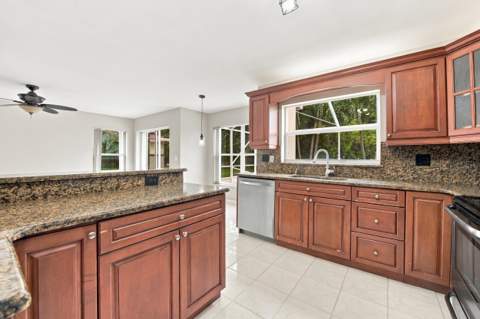 8132 Mystic Harbor Circle, Boynton Beach FL - photo 14 of 59