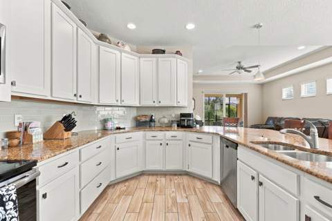 12796 SW Lake Fern Circle, Port St. Lucie FL - photo 12 of 45