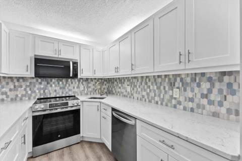 722 Sunny Pine Way #F1, Greenacres FL - photo 8 of 26