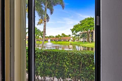 722 Sunny Pine Way #F1, Greenacres FL - photo 17 of 26