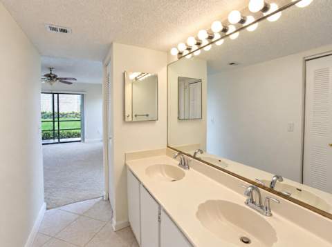 7915 Willow Spring #1218, Lake Worth FL - photo 17 of 30
