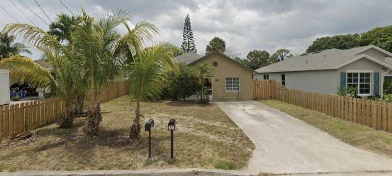 4 bedroom Single Family Residence at 6774 4th Street, Abyssina Park, Jupiter — photo 1