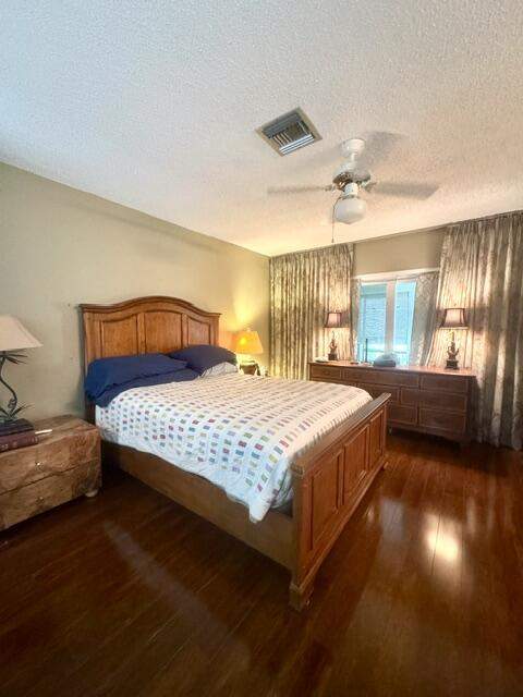 6787 Starkeys Place, Lake Worth FL - photo 10 of 21