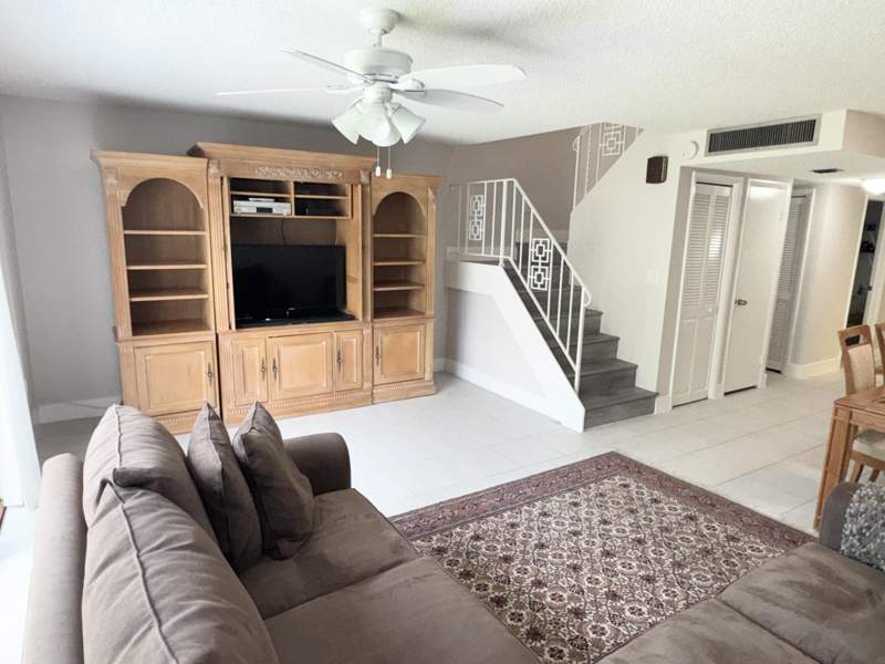 3 bedroom Condominium at 3321 Farragut Street #7F, Hollywood Gardens Condominium I, Hollywood — photo 2