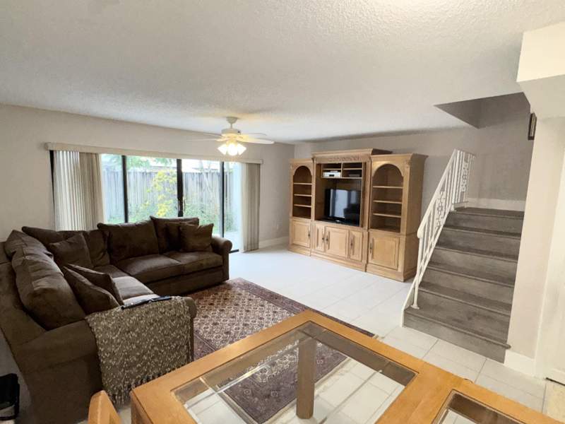 3 bedroom Condominium at 3321 Farragut Street #7F, Hollywood Gardens Condominium I, Hollywood — photo 4