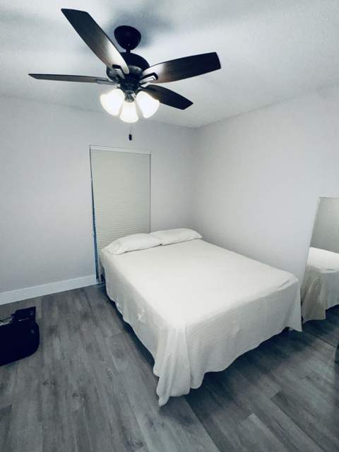 3321 Farragut Street #7F, Hollywood FL - photo 18 of 25