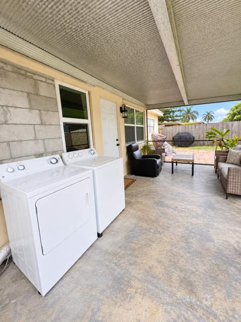 2205 NE 4th Court, Boynton Beach FL - photo 21 of 23