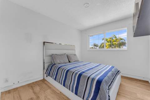 3004 NE 5th Terrace, Fort Lauderdale FL - photo 19 of 38