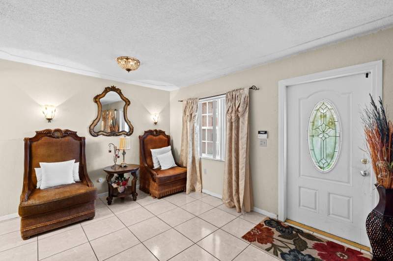 3 bedroom Single Family Residence at 524 NW 9th Avenue, Cherry Hills, Boynton Beach — photo 3