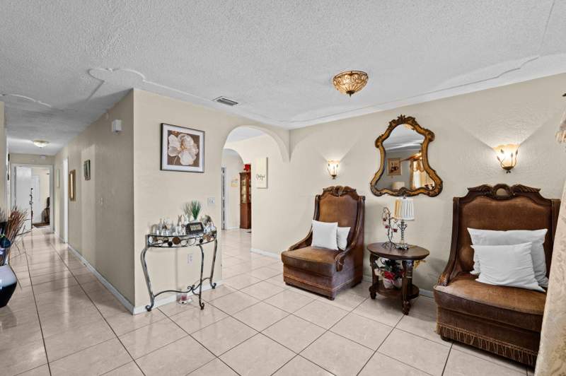 3 bedroom Single Family Residence at 524 NW 9th Avenue, Cherry Hills, Boynton Beach — photo 4