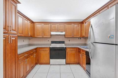 629 SW Ray Avenue, Port St. Lucie FL - photo 15 of 47